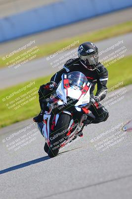 media/Jan-20-2023-Fastrack Riders (Fri) [[f2ad32aba3]]/Level 1/session 5 turn 13/